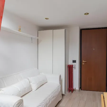I Host - Poggi 7 Milano